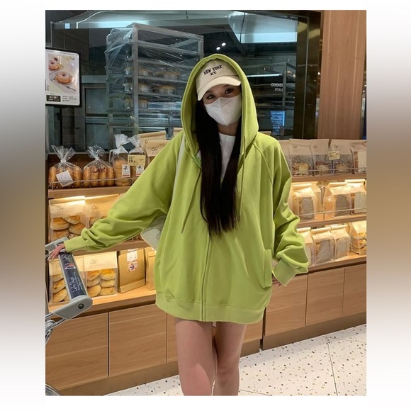 Women👱🏽‍♀️ Oversized Zip Up White Sweatshirt Hoodie Jacket Sz L - Picture 7 of 11